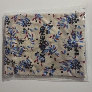 Lands End women's long sleeve relaxed cotton mock turtleneck in vintage bir win